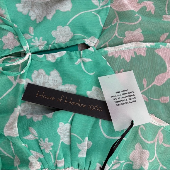 NWT House Of Harlow 1960 Green Long Sleeves Blouse Size XS - Picture 5 of 6